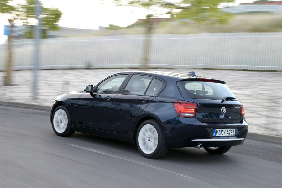  BMW 120d Urban Line 2011 года  (фото 172 из 193)